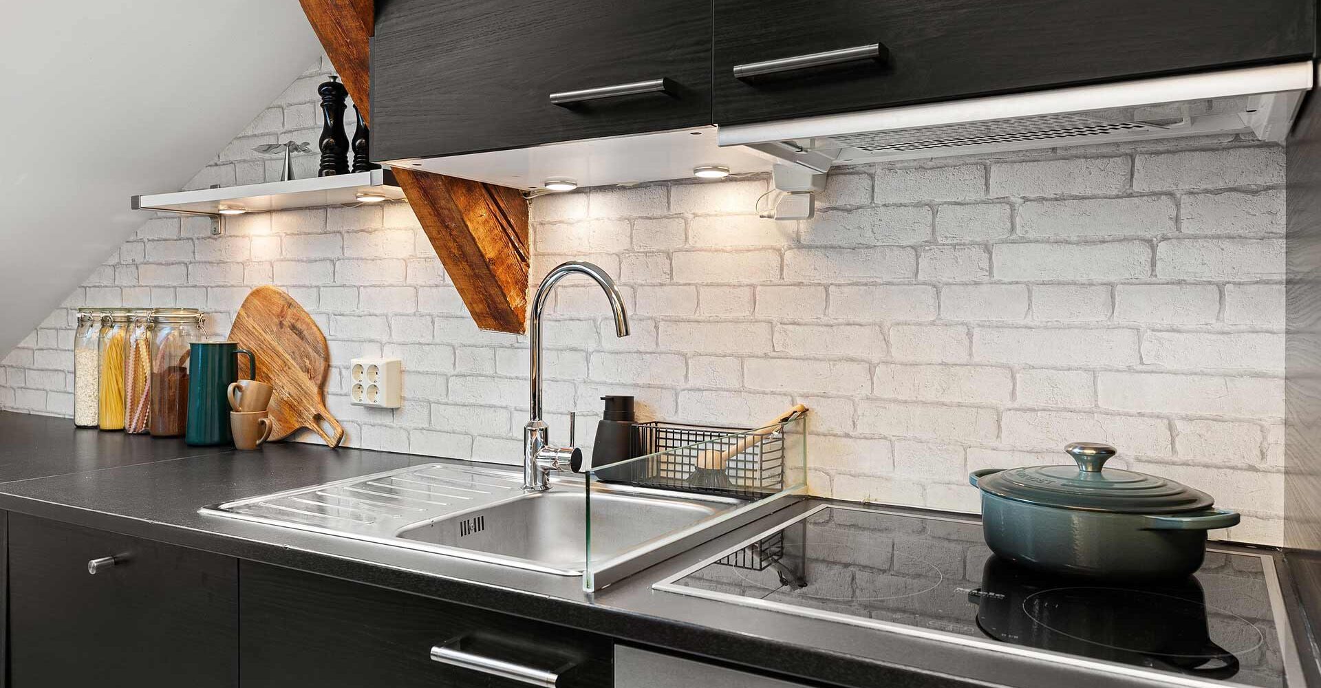 Come Illuminare la Cucina Senza Lampadario